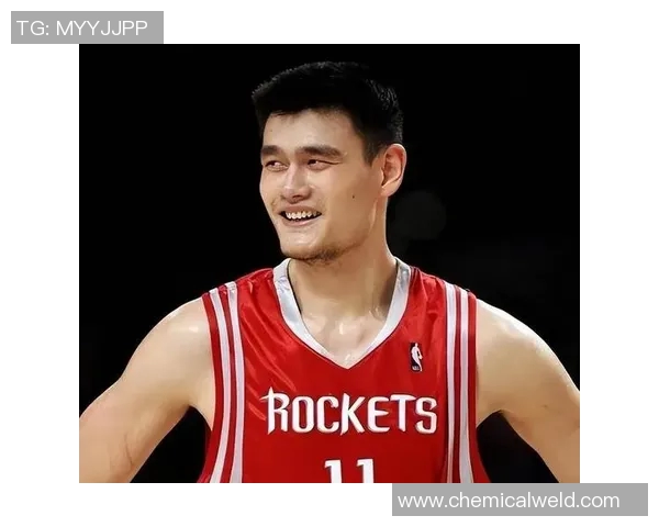 姚明身材变化引发热议网友热评其身高与体型的完美结合